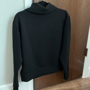 NEW! Noli Noto sweater